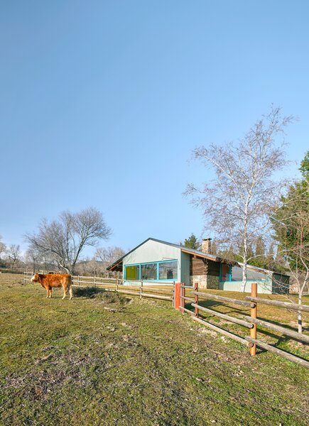 Neon Yellow Walls Recast This ’70s Country Home in Spain