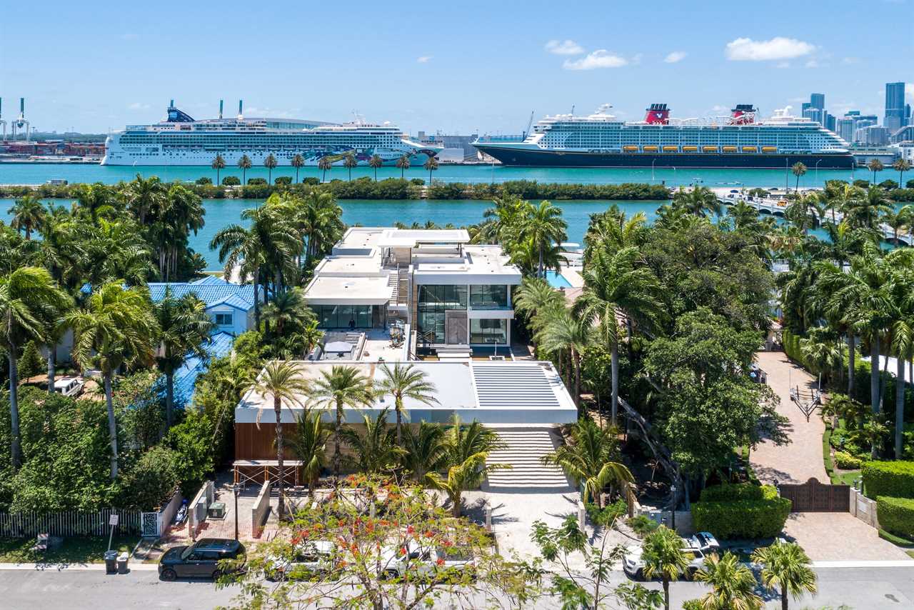 An aerial shot of a house in Miami Beach.