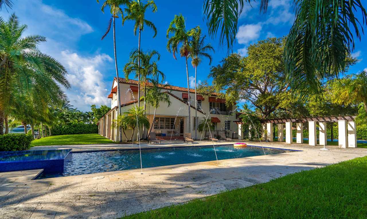 A mansion and pool in South Florida.