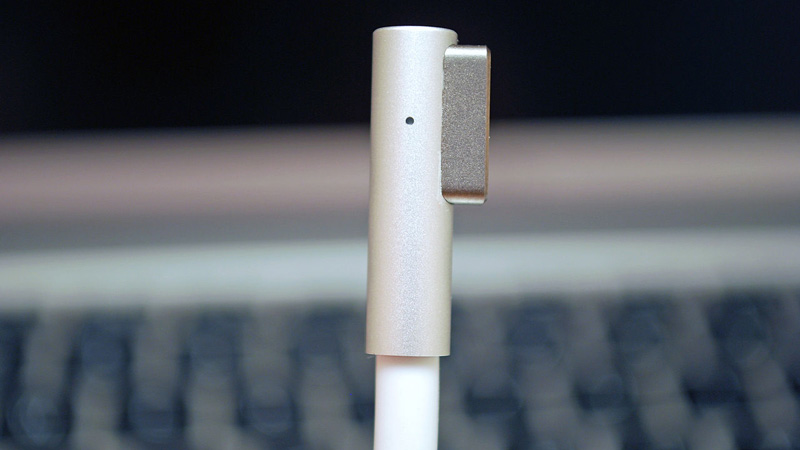 Apple's MagSafe 2 connection