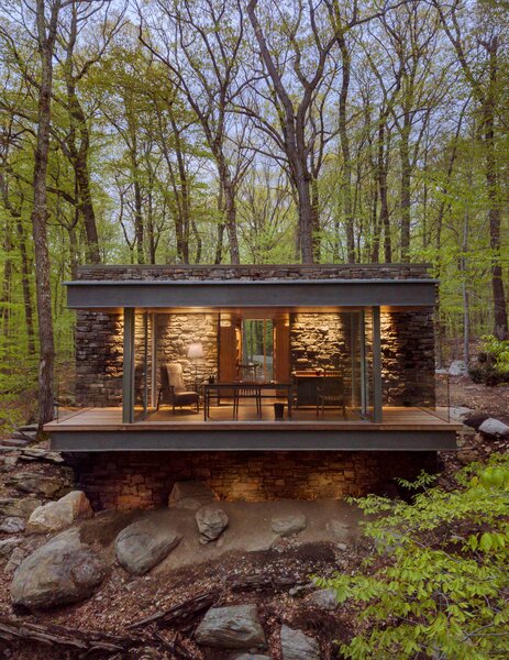 This Walden Pond–Inspired Writer’s Studio Holds a Trove of More Than 1,700 Poetry Books