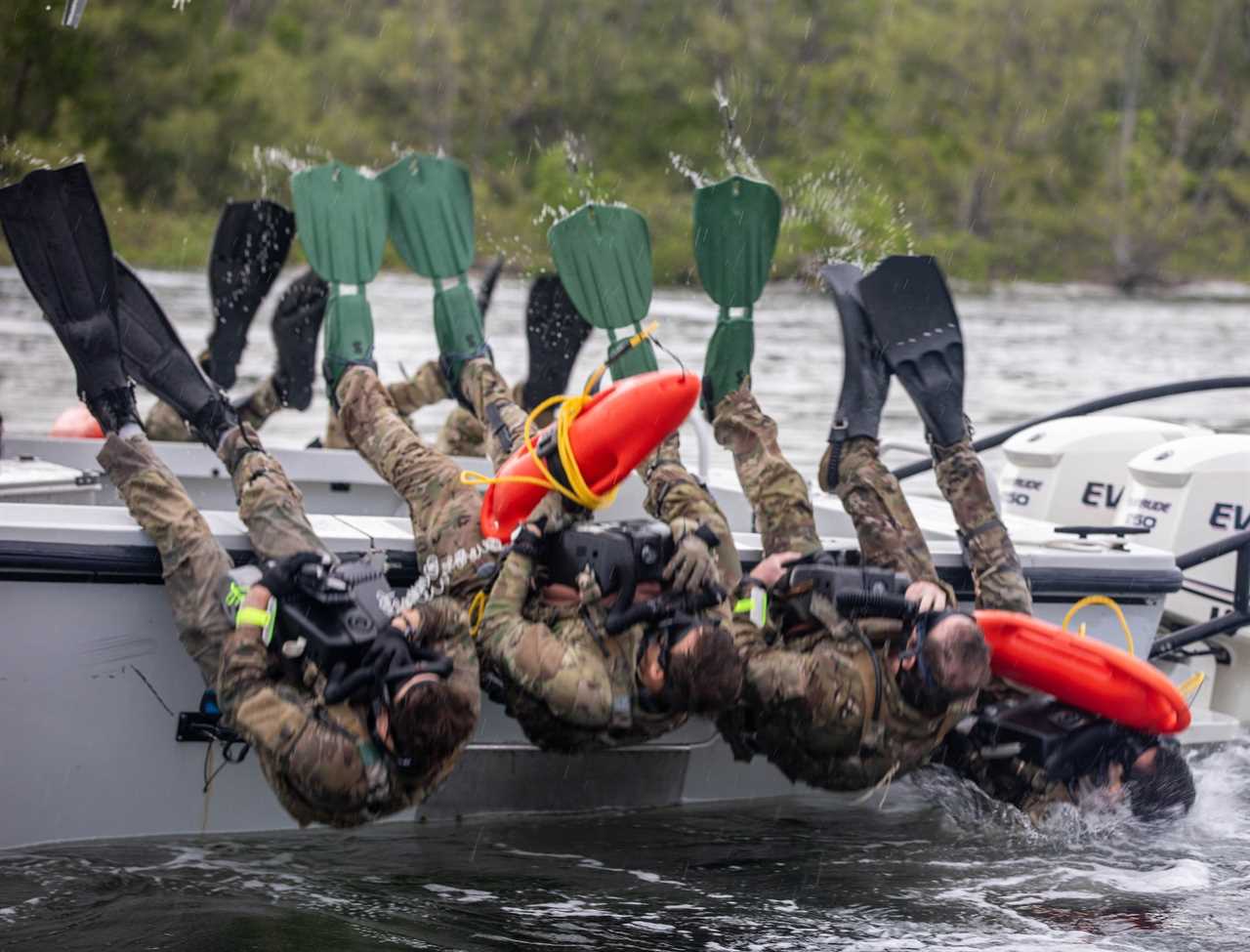 Army Special Operations Command Best Combat Diver Competition