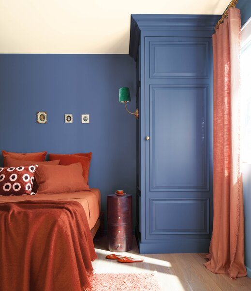 Benjamin Moore’s 2024 color of the year, Blue Nova, is meant to evoke the excitement of travel.