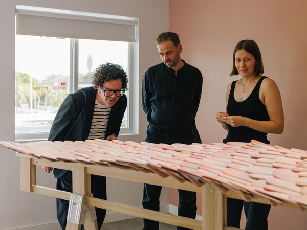 Here I’m peeking at a work by furniture designer Lukas Wegwerth and textile designer Corinna Dehn.