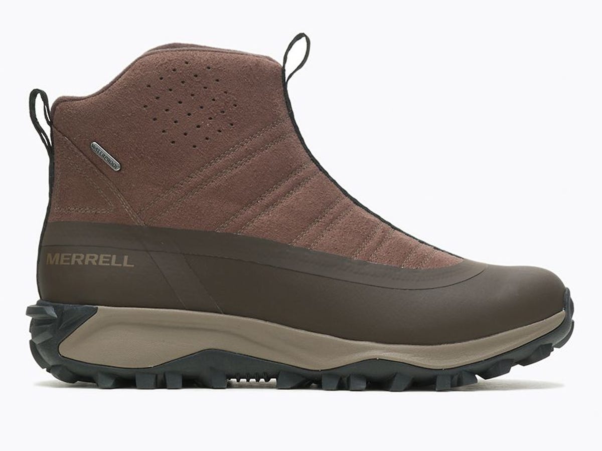 A brown Merrell Men's Thermo Snowdrift Zip Mid Shell Boot.