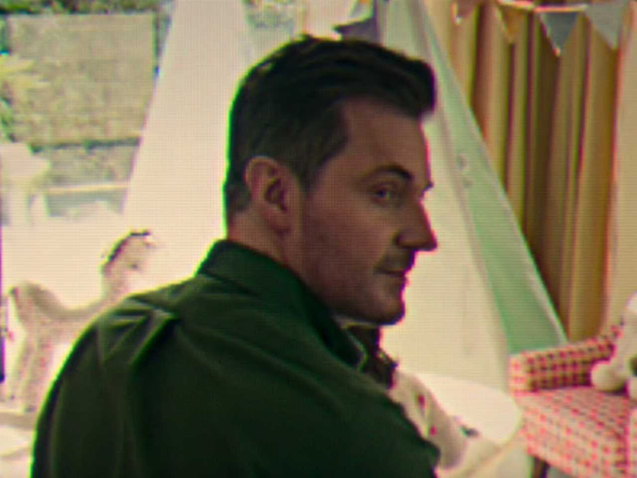 Richard Armitage as Joe Burkett in "Fool Me Once."