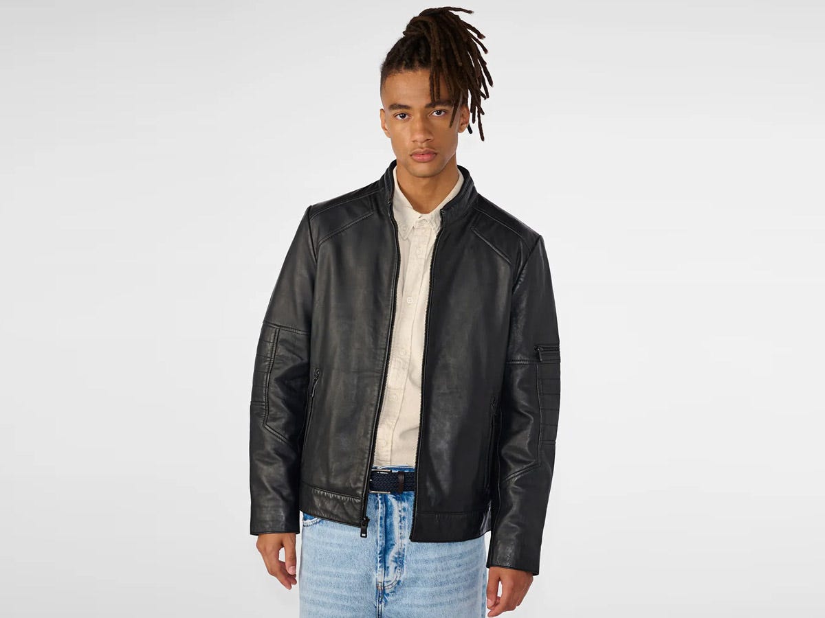 A person wearing the Wilsons Leather Toby Leather Jacket.