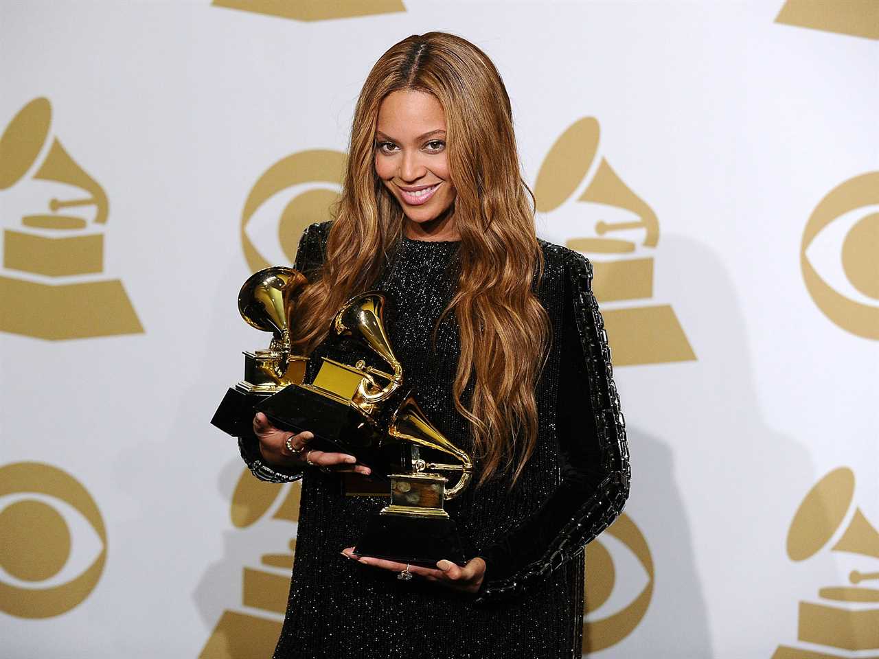 Beyonce poses in the press room at the 57th GRAMMY Awards at Staples Center on February 8, 2015 in Los Angeles, California