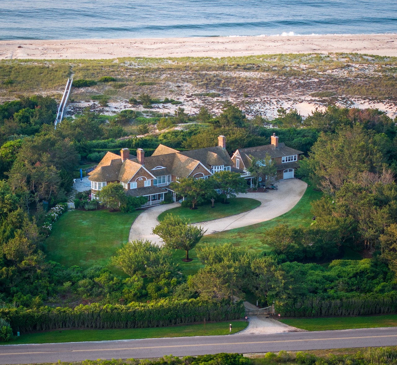 Aerial view of a mansion in Suffolk County, New York in 2022.