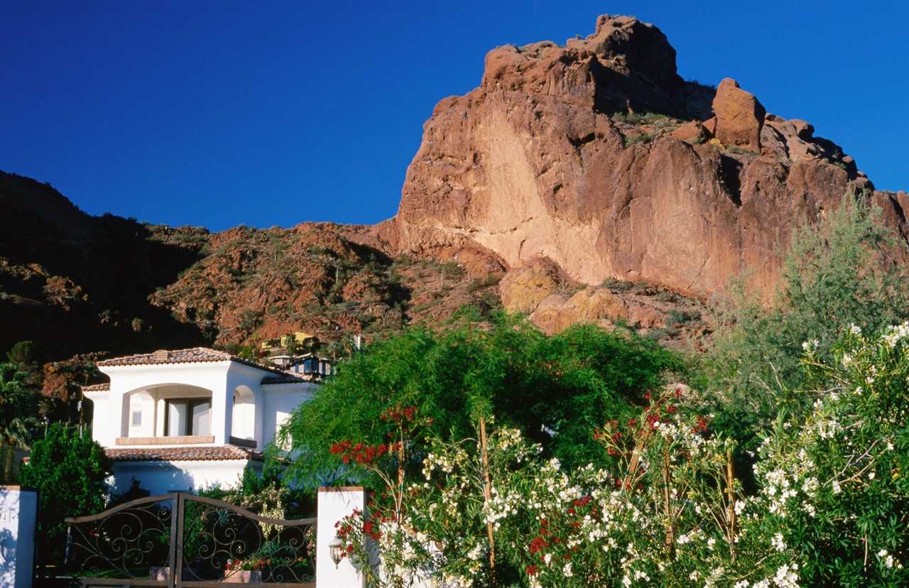 A property in Paradise Valley, Arizona, at the foot of Camelback Mountain.