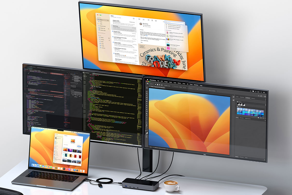 Satechi Triple 4K Display Docking Station - three 4K displays at 60Hz