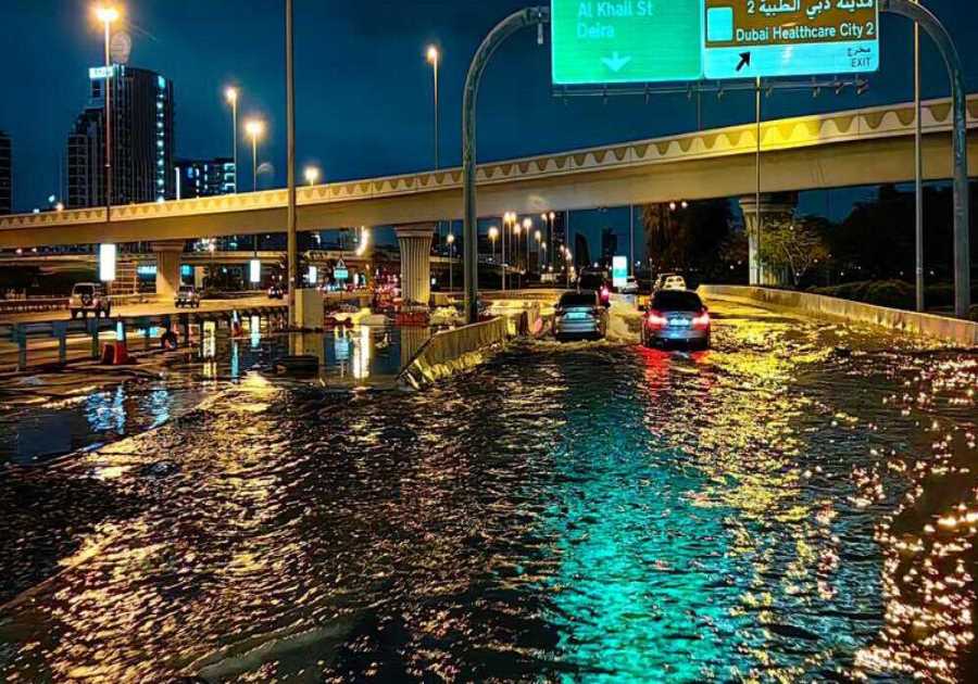 Emirates told cabin crew to report for duty during historic Dubai flood despite government's stay-at-home warning, report says