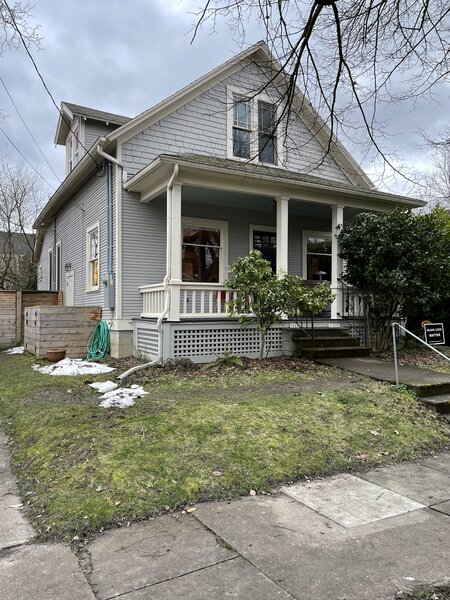 Molly and Jung's house was built in 1890, the first on a block of what's otherwise mostly early 20th century bungalows.