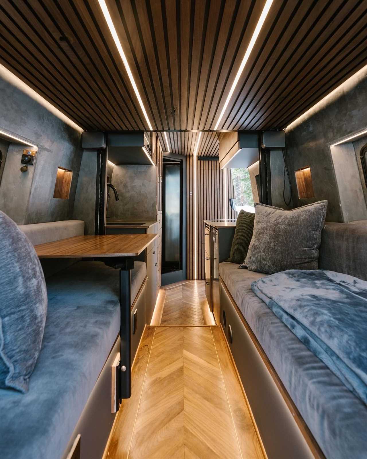 luxury van