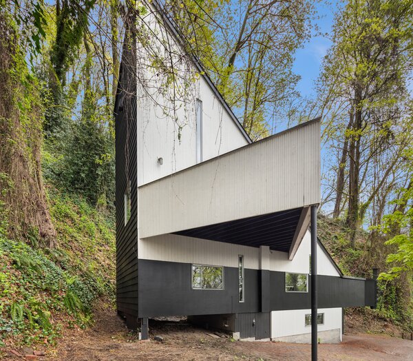 Asking $845K, This Geometric Seattle Home Has All the Right Angles