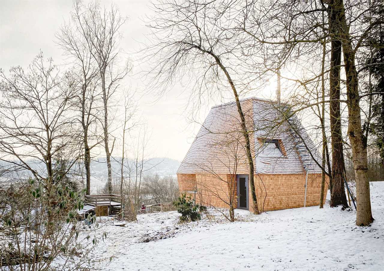 No Metal or Glue Here: This Cabin in Bavaria Came Together With Interlocking Wood Pieces