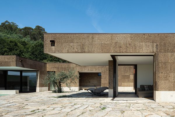 A Home in Portugal Connects Deeply With Its Setting—Down to a Fault Line