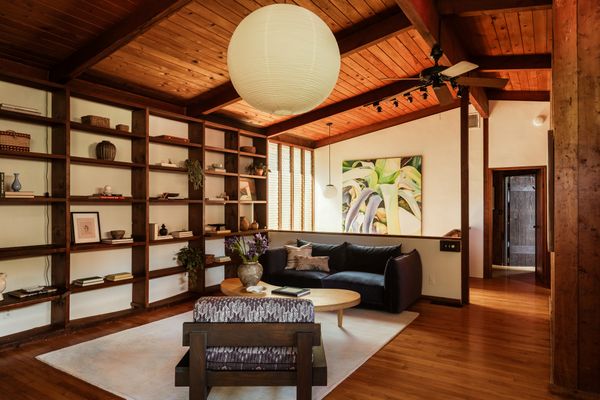 This $1.8M L.A. Midcentury Feels Like a Cabin-Greenhouse Mash-Up