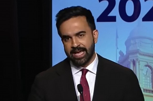 Far Left Socialist Zohran Mamdani Poised to Win Democrat Primary for Mayor of New York City