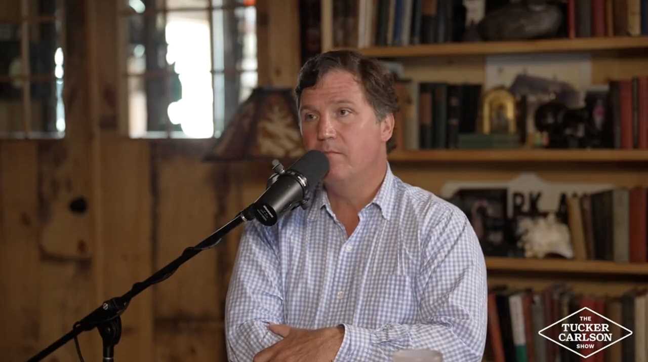 Tucker Carlson Exposes Murdoch Plot to Take Down Trump — Says They Urged Him to Run Against 45 Right After Axing His Show
