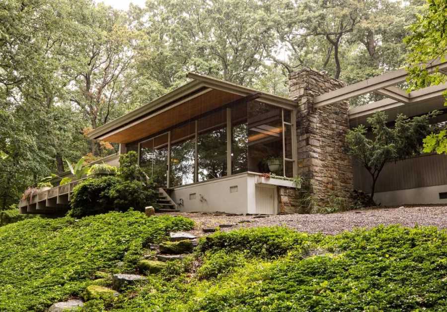 Nab a Rare Richard Neutra Home in Philadelphia for $2.5M