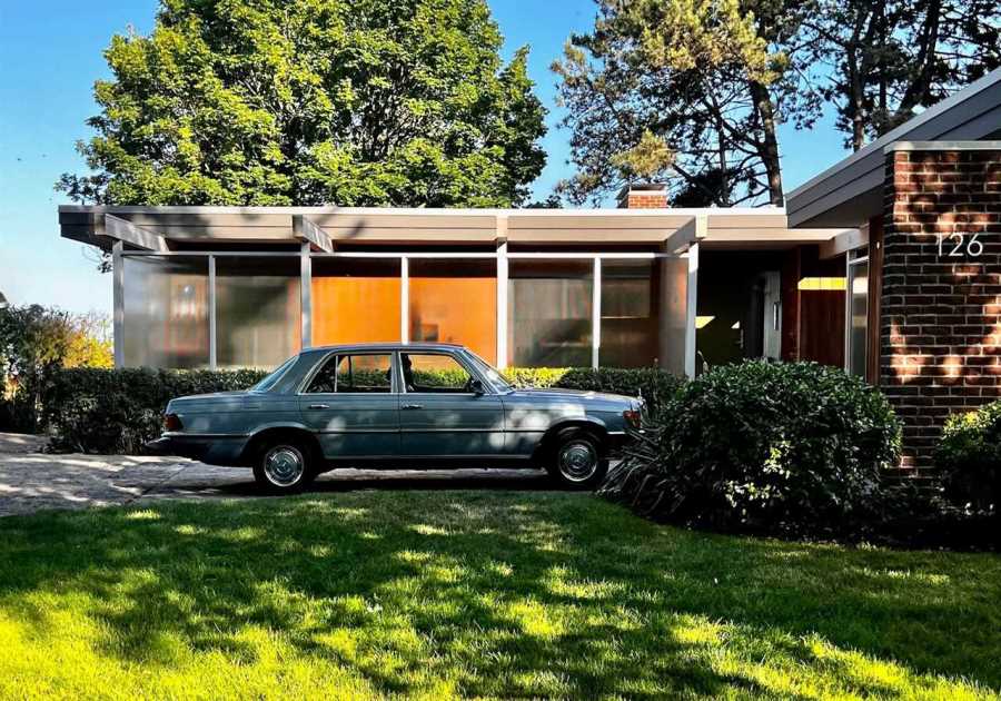 Before & After: They Saved One of the Last Midcentury Homes in Their Lakefront Neighborhood