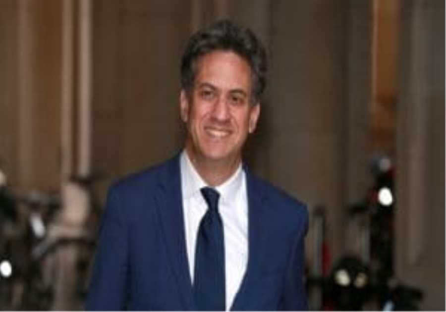 Ed Miliband says Labour will ‘win fight’ against UK net zero critics with offshore wind jobs push
