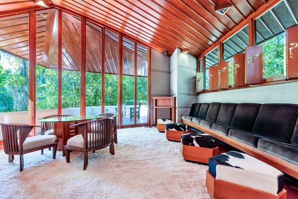 Frank Lloyd Wright’s Fountainhead Residence Just Hit the Market in Mississippi for $2.5M