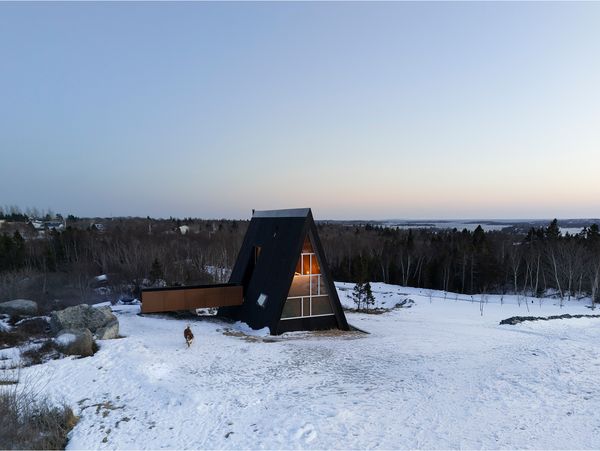 Architect Peter Braithwaite and students of a design-build program at Dalhousie University’s School of Architecture created an A-frame cabin on his family’s property in Terence Bay, Nova Scotia.