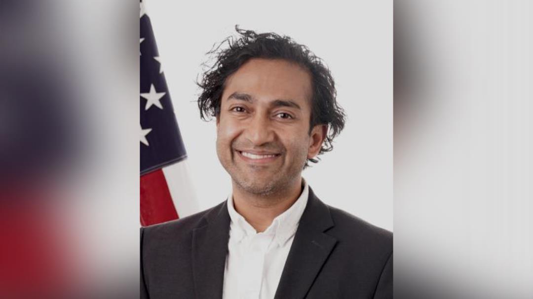 Top FDA Official Resigns in Disgrace After Exposé by Investigative Journalist Laura Loomer