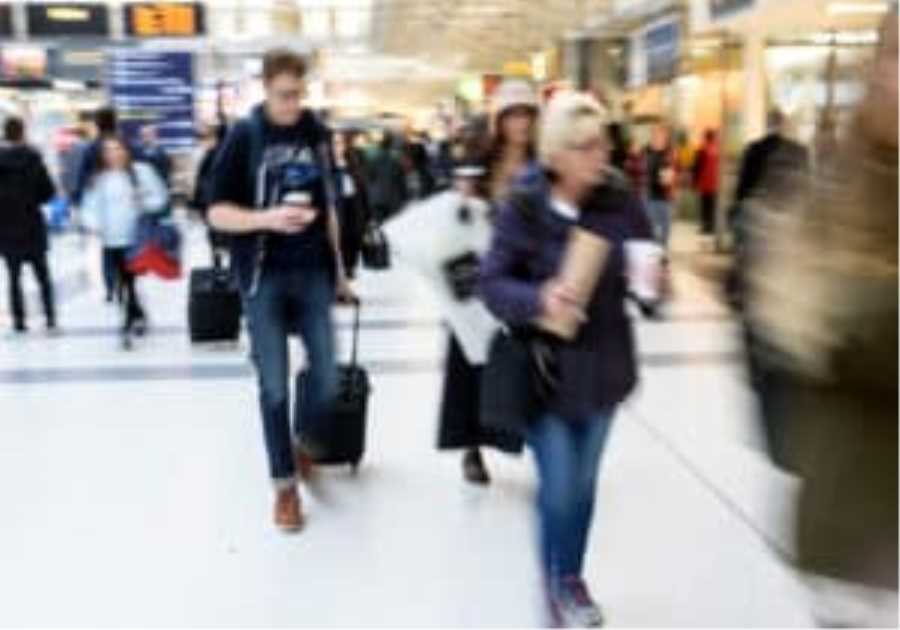 One in six UK workers struggling to pay bills as second jobs hit record high