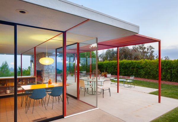 Craig Ellwood’s Best-Preserved Case Study House Seeks $5.4M in L.A.