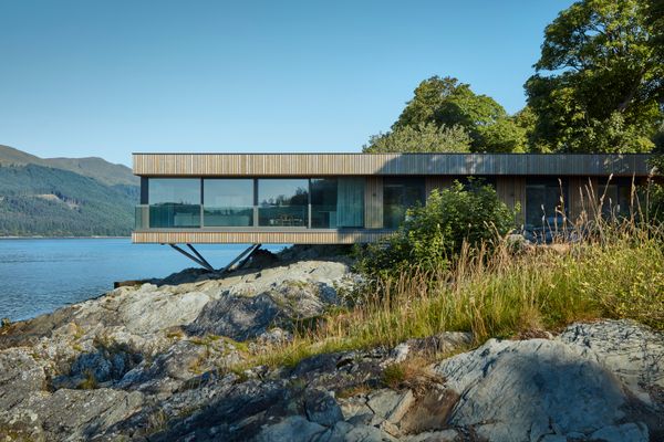This Scottish Home Gives One Retiree Surreal Waterfront Views