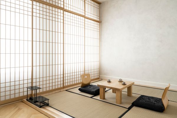 The apartment has a Japanese-style tea room with tatami and shoji screens.