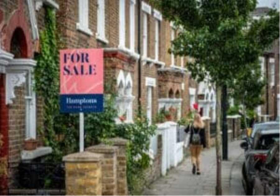 Housing market slows as buyers await autumn budget tax decisions