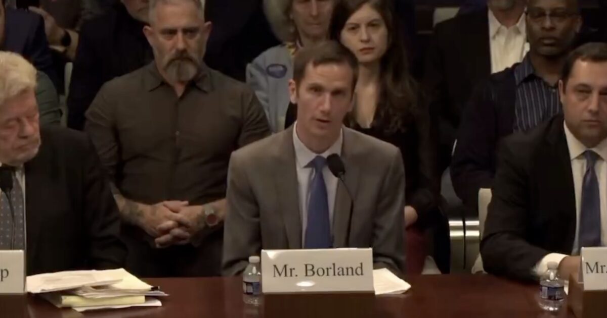 SHOCK TESTIMONY: U.S. Air Force Veteran Reveals He Witnessed a Silent 100-Foot TRIANGLULAR UFO at Langley AFB — Shot Into the Sky in Seconds