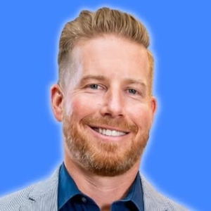 Levi Lascsak headsot