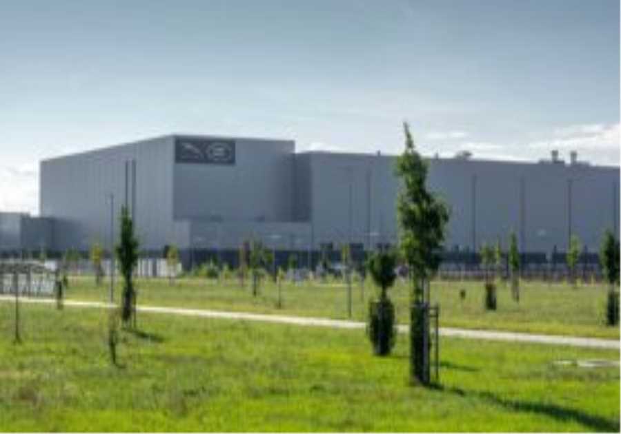 Jaguar Land Rover hit by major cyber attack as production halts at UK plant