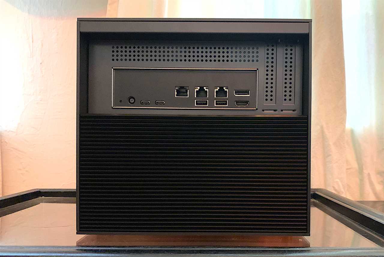 IceWhale Technology ZimaCube Pro review: Fast 10GBe network storage with a local twist