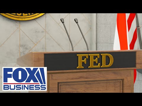 Expert warns 'something is REALLY OFF' with the Fed