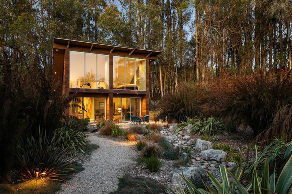 This $5.9M Pescadero Home Blends Ocean Views With Laid-Back Charm