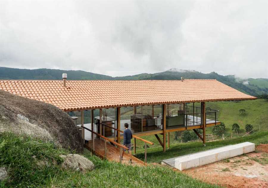 You Can See Straight Through This Prefab Mountain Home Near São Paulo