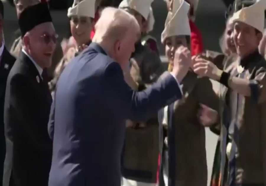 EPIC: President Trump Does ‘Trump Dance’ at Kuala Lumpur Red Carpet Welcome Ceremony (Video)