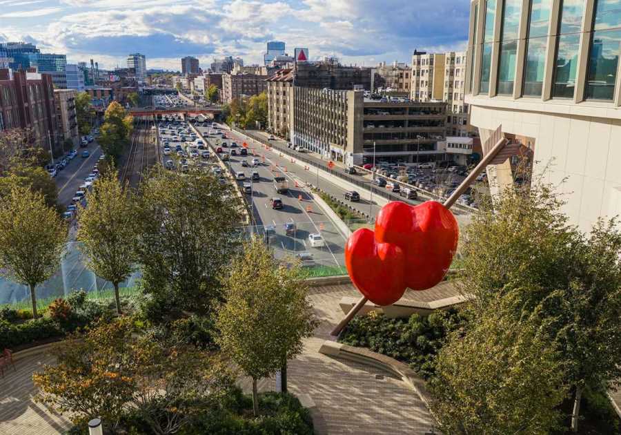 A Gaetano Pesce Sculpture With a Timely Message Lands in Boston