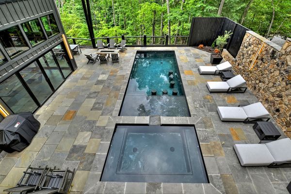 A Bold Wood-Sided Lodge in the Heart of the Blue Ridge Mountains Asks $2.9M