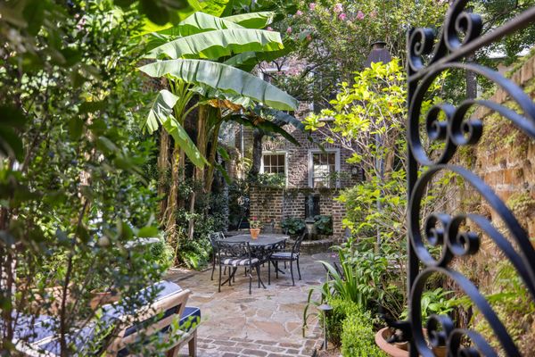 Inside a Restored 1790s Gem in Charleston’s Historic French Quarter, Just Listed at $3.9M