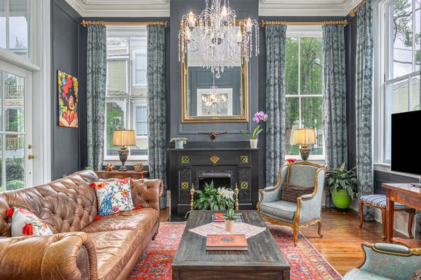 In Savannah, an 1884 Victorian With a Fairytale Facade Asks $2.8M