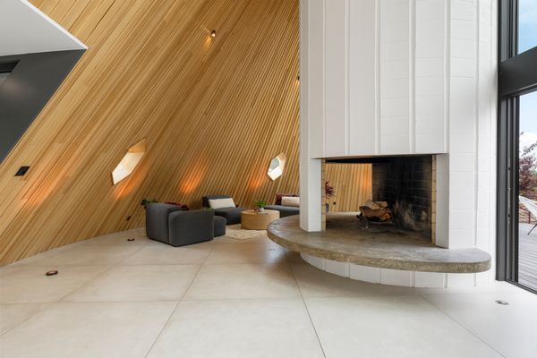 This Conical Charles Haertling Home Could Be Yours for $4.5M