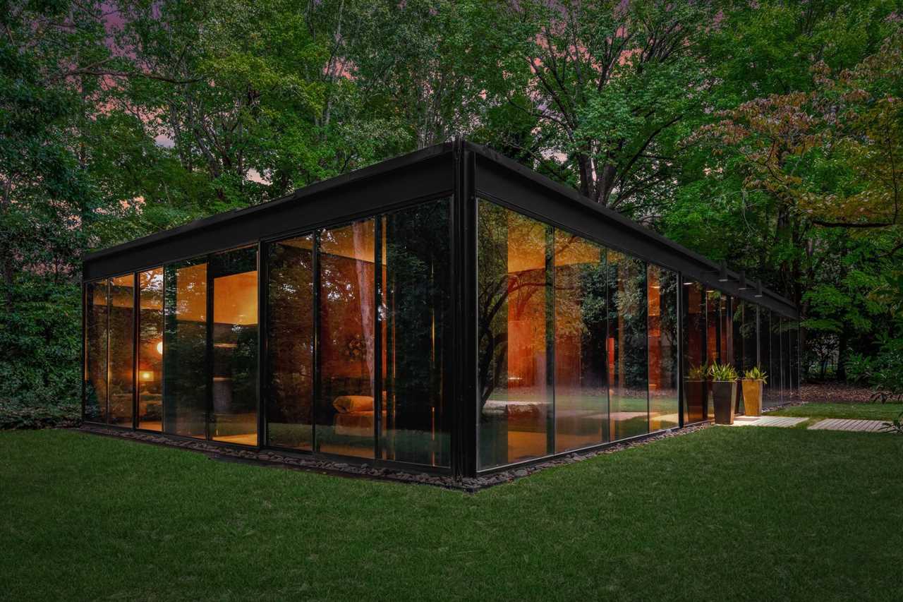 The Glassy Home of Architect Charles Bates Just Listed for $1.8M