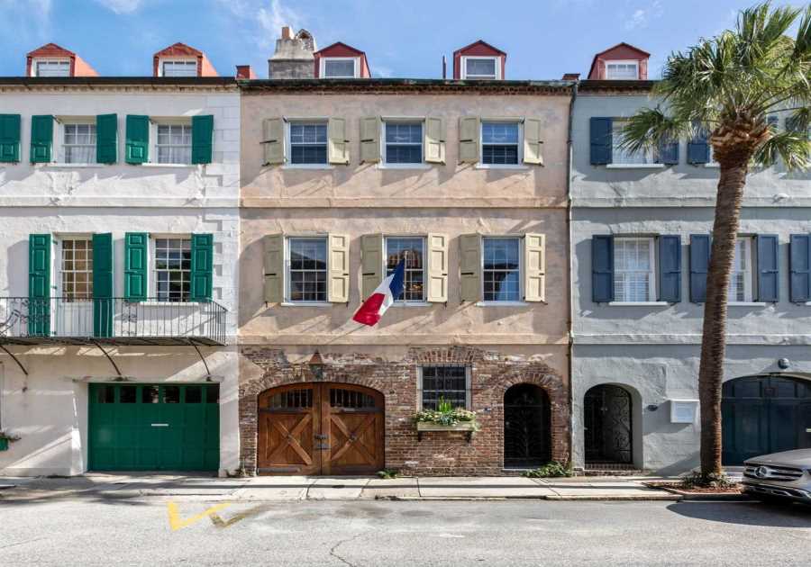 Inside a Restored 1790s Gem in Charleston’s Historic French Quarter, Just Listed at $3.9M